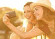 Chọn smartphone cho phái đẹp ưa selfie