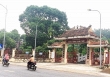Phụ huynh phản đối mở rộng nghĩa trang, 2000 học sinh tiếp tục nghỉ học