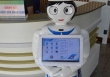 Bạn có muốn được Robot cô Tấm đón tiếp và hướng dẫn khi đến bệnh viện?