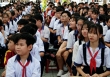 Vì sao 'đẩy' học sinh vào trường khi dịch bệnh vẫn hoành hành?