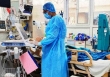Phi công người Anh dương tính nhẹ với virus Covid-19 và rơi vào tình trạng nguy kịch