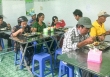 Ấm áp tình người trong những suất cơm từ thiện ở Cần Thơ