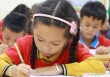 'Chẳng có nơi nào cho phép giáo viên thay hoặc điều chỉnh ngữ liệu khác nhau phù hợp hơn so với SGK'