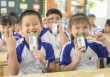 24 quận huyện TP.HCM sẽ triển khai chương trình 'Sữa học đường'