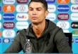 Hành động gạt chai nước Coca-Cola của Ronaldo khiến UEFA không vừa mắt