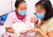 TPHCM: Em chồng mang thai hộ chị dâu hạ sinh bé gái 