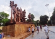 Tượng đài “Công an nhân dân vì dân phục vụ”: Chủ đề tốt không thể bù cho chất lượng nghệ thuật kém