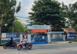 Giám thị yêu cầu học sinh cởi đồ để kiểm tra vì nghi mang thuốc lá vào trường