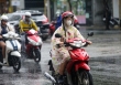 Miền Bắc nắng nóng oi bức, đêm có mưa rào và dông