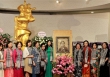 Bảo tàng Phụ nữ Việt Nam tiếp nhận tranh chân dung bà Nguyễn Thị Định làm từ lá sen