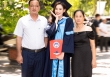 Hoa hậu Đỗ Hà rạng rỡ trong ngày tốt nghiệp Đại học, chuẩn bị làm doanh nhân