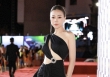 Diện đồ táo bạo, Phương Oanh khoe body nóng bỏng trên thảm đỏ lễ trao giải Cánh Diều Vàng 2023
