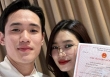 Trung vệ điển trai nhất U23 Việt Nam khoe giấy đăng ký kết hôn với vợ làm ngân hàng