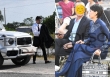 Mẹ Doãn Hải My xách túi gần trăm triệu, bố lái Mẹc G63 'hộ tống' con gái về Thái Bình tổ chức lễ cưới 