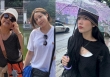 Sao Hàn thi nhau đổ bộ Việt Nam: Hani (EXID) để mặt mộc đi chơi Hà Nội với mẹ, 1 nữ idol hào hứng check-in Đà Nẵng