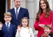 Thiệp Giáng sinh năm 2023 của William và Kate gửi đi một thông điệp mạnh mẽ về tình thân gia đình, người hâm mộ dễ dàng thấu hiểu