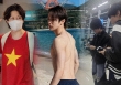Sao Hàn 'xông đất' Việt Nam năm Giáp Thìn: Heechul - TXT vi vu khắp nơi ăn Tết, tân binh SM khoe body siêu hot ở biển Nha Trang
