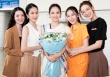 Mai Phương mang 140 kg hành lý lên đường thi Miss World: Dàn hậu đến sân bay tiễn, Hoa hậu Ý Nhi gọi điện cổ vũ