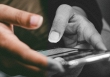 Chuyển màn hình iPhone sang đen trắng: Tưởng mang phiền nhưng thực tế lại vô cùng tốt