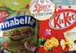 Lại chuyện 'dở khóc dở cười' khui giỏ quà sau Tết: túi kẹo nghe như phim kinh dị, muôn vàn phiên bản lạ lẫm của ChocoPie