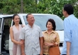Nghe bố mẹ chồng bàn chuyện cưới hỏi của em chồng mà tôi rớm nước mắt tủi thân