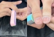 Nghịch dũa móng tay của vợ, chàng TikToker lên luôn xu hướng với clip triệu views khiến chị em hỏi mua tới tấp