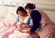 Được mẹ chồng chăm ở cữ mà tôi hoảng loạn, nhất là khi thấy bà ôm cháu lảo đảo muốn ngã