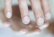 Móng tay là 'tấm gương phản chiếu' sức khỏe, chú ý đến 3 điểm này để biết 