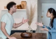 Nhìn bát cháo cháy khét đặt trước mặt, tôi lập tức gọi điện cho bố đến đón về, bất chấp lời xin lỗi của chồng