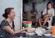 Độc Lạ quán ốc 30 năm chỉ bán buổi sáng ở TP. HCM, đi tới hẻm hỏi 'Út Điệu' ai ai cũng biết!