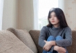 Ngã quỵ khi đọc tin nhắn của bạn trai với người phụ nữ lớn tuổi trong công ty