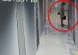 Đi làm về bị hàng xóm sát hại dã man, camera an ninh ghi lại khoảnh khắc cuối đầy ám ảnh của nạn nhân