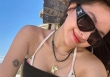 Yêu 5 năm đùng cái chia tay, bạn trai kết hôn người mới, gái xinh lao vào công việc livestream chốt đơn 'ầm ầm'