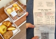 Tiệm bánh ngọt thông báo khuyến mãi 'gây lú' vì quá vắn tắt khiến khách ấm ức 'bóc phốt': Dân mạng chia phe, bênh ai mới đúng?