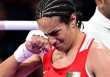 Nữ võ sĩ oà khóc nức nở, ấm ức khi bị ngờ vực chuyển giới ở Olympic, tuyên bố đanh thép khi giành huy chương: “Tôi là phụ nữ”