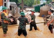 Thủ tướng chỉ đạo khẩn trương cung cấp lương thực, thực phẩm cho người dân vùng bão lũ