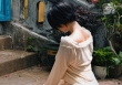Xuất hiện phim Việt về chị dâu, cảnh cô gái quỳ dưới sân gây tranh cãi