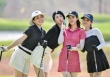 'Nàng dâu hào môn' Đỗ Mỹ Linh cùng dàn sao nữ V-biz khoe chân dài nuột nà trên sân golf nhà bầu Hiển