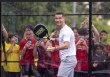 Ronaldo say mê một môn giống pickleball, mua luôn một trung tâm thể thao để tập cho dễ