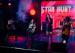 Cậu bé 'cưa cẩm' chị đẹp bằng nhạc Rock gây sốt trong trailer phim Thái 'Trẻ trâu không đùa được đâu'