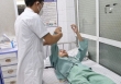 Nam thanh niên thoát nguy cơ liệt tứ chi nhờ phẫu thuật thay thân đốt sống nhân tạo