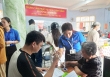 Những “nữ chiến sĩ áo xanh” hỗ trợ người dân thực hiện thủ tục hành chính