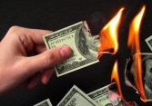Bloomberg: Sự sụp đổ của đồng USD mới chỉ bắt đầu