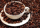 Nguồn cung hạn chế giữ giá cà phê ở mức cao