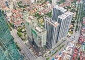 Nhà đầu tư nước ngoài quan tâm đến phân khúc nào của thị trường bất động sản Việt Nam trong năm 2021?