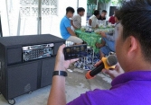 Chủ tịch TP.HCM chỉ đạo khẩn về xử lý karaoke tự phát