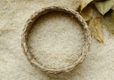 Nguồn cung tăng đẩy giá lúa gạo giảm 