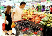 Giá cả thị trường cuối tuần: Siêu thị giảm giá thực phẩm tươi sống, rau củ quả