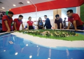Bản tin nhà đất 24 giờ: Dòng tiền vào bất động sản, doanh nghiệp địa ốc ồ ạt tuyển quân