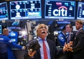 Chứng khoán Mỹ kết thúc phiên 'tồi tệ': Cổ phiếu công nghệ bị bán tháo, Nasdaq giảm 2%